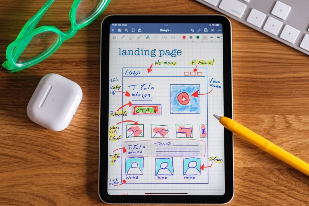Writing SaaS hero copy that converts browsers into signups
